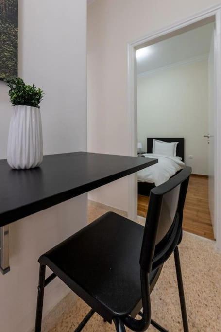 אתונה Kerameikos 2 Bedroom Apartment מראה חיצוני תמונה