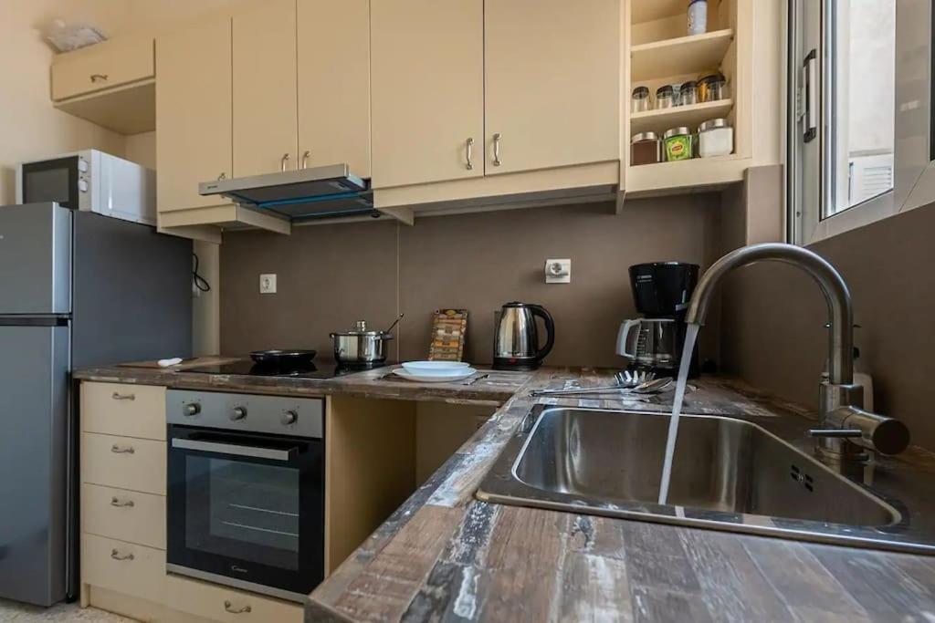 אתונה Kerameikos 2 Bedroom Apartment מראה חיצוני תמונה